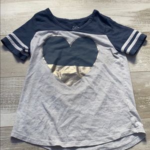 Justice heart tee